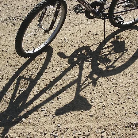 Monegros 4 Hermanos 酒店 Grañén