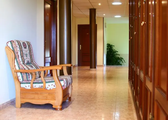 Monegros 4 Hermanos Szálloda